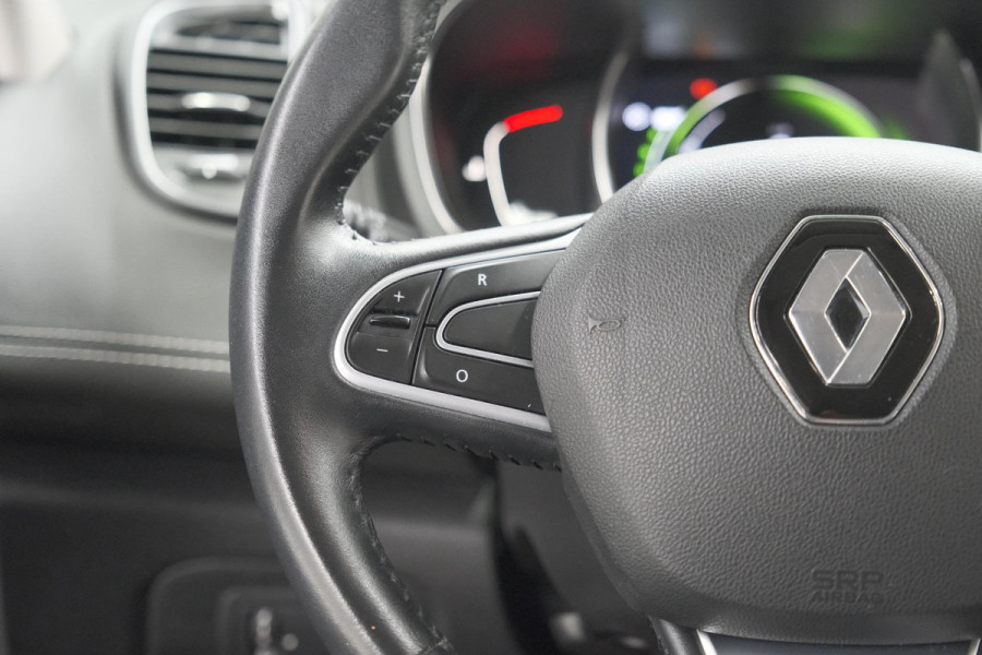 Renault Scénic TCe 140 EDC Intens | Trekhaak | Camera | Dodehoekdetectie | Parkeersensoren