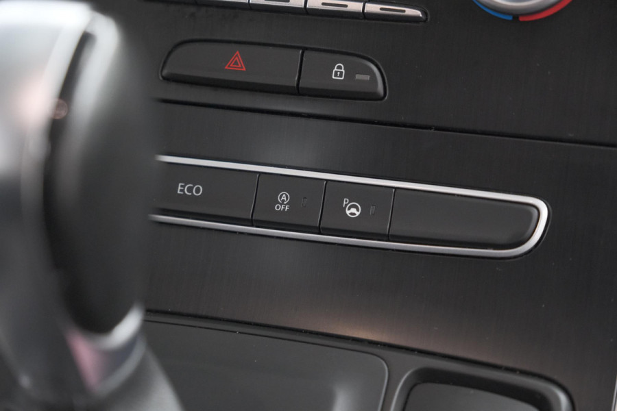 Renault Scénic TCe 140 EDC Intens | Trekhaak | Camera | Dodehoekdetectie | Parkeersensoren