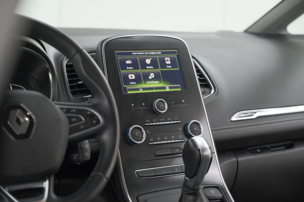 Renault Scénic TCe 140 EDC Intens | Trekhaak | Camera | Dodehoekdetectie | Parkeersensoren