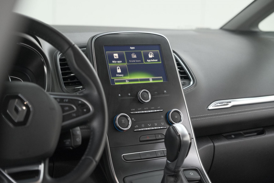 Renault Scénic TCe 140 EDC Intens | Trekhaak | Camera | Dodehoekdetectie | Parkeersensoren