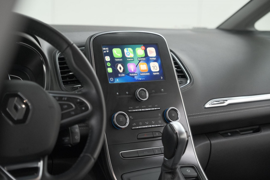 Renault Scénic TCe 140 EDC Intens | Trekhaak | Camera | Dodehoekdetectie | Parkeersensoren