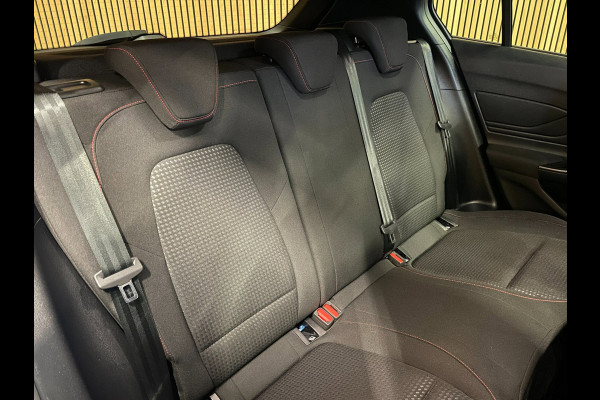 Ford Focus 1.0 EcoBoost Hybrid ST Line||CARPLAY/ANDROID|STOEL+STUURVERW|CAMERA|CLIMATE+CRUISE CONTROL|NAVIGATIE|1e EIG|NL-AUTO|NAP