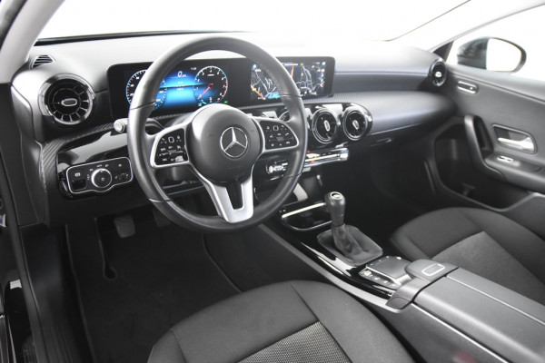 Mercedes-Benz A-Klasse 180 *1ste Eigenaar*Widescreen*Stoelverwarming*Navigatie*