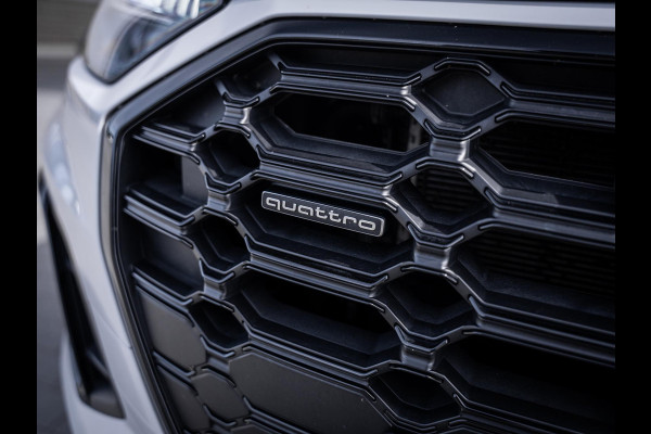 Audi Q5 55 TFSI e quattro Competition S-Line l RS Seats l HUD l Pano l B&O