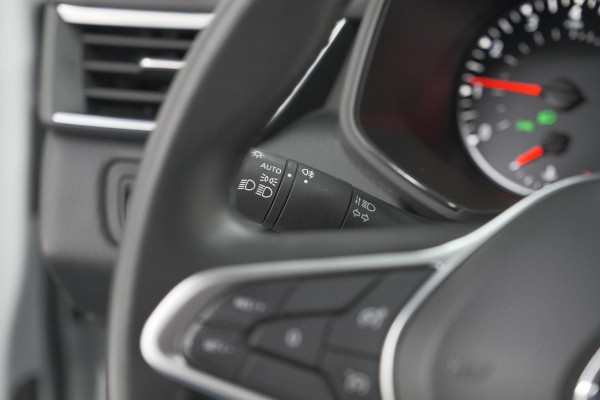 Renault Clio TCe 90 Equilibre | Parkeersensoren | Apple Carplay | Cruise Control | Airco