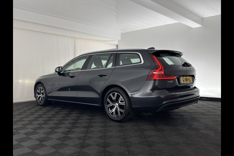 Volvo V60 2.0 D3 Momentum Aut. *PANO | LEATHER | FULL-LED | KEYLESS | BLINDSPOT | CAMERA | DAB | DIGI-COCKPIT | NAVI-FULLMAP | ECC | HEATED-SPORTSEATS | PDC | ADAPTIVE-CRUISE | LANE-ASSIST | HEAD-UP | 17"ALU*