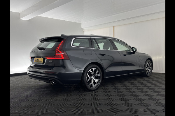 Volvo V60 2.0 D3 Momentum Aut. *PANO | LEATHER | FULL-LED | KEYLESS | BLINDSPOT | CAMERA | DAB | DIGI-COCKPIT | NAVI-FULLMAP | ECC | HEATED-SPORTSEATS | PDC | ADAPTIVE-CRUISE | LANE-ASSIST | HEAD-UP | 17"ALU*