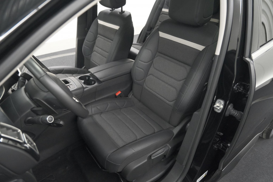 Citroën C5 Aircross 1.2 Hybrid 136 Plus | Camera | Navigatie | Parkeersensoren | Apple Carplay