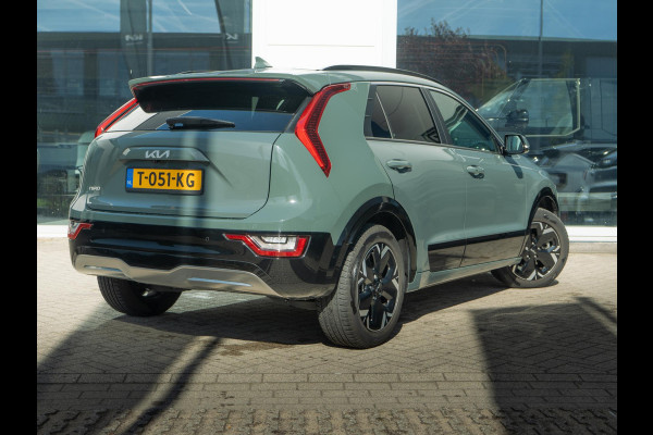 Kia Niro EV DynamicPlusLine 64.8 kWh | Stoel en stuurverwarming | Schuifkanteldak | Nederlandse dealer onderhouden auto |