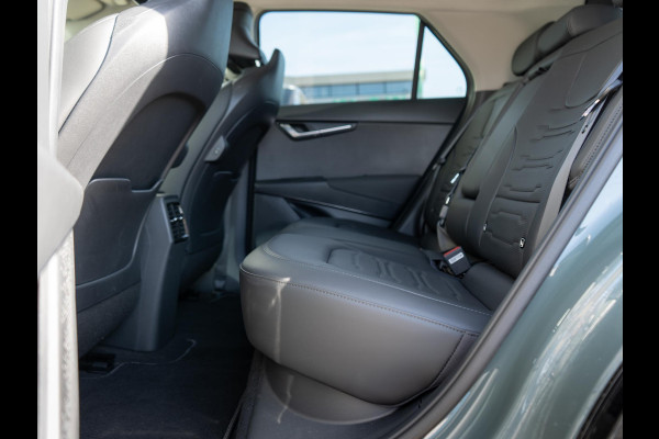 Kia Niro EV DynamicPlusLine 64.8 kWh | Stoel en stuurverwarming | Schuifkanteldak | Nederlandse dealer onderhouden auto |