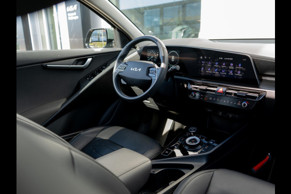 Kia Niro EV DynamicPlusLine 64.8 kWh | Stoel en stuurverwarming | Schuifkanteldak | Nederlandse dealer onderhouden auto |