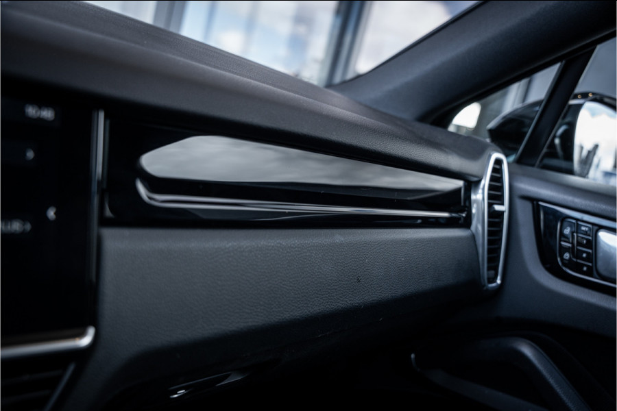 Porsche Cayenne Coupé 3.0 E-Hybrid - Sport Chrono l Panorama l 360c l Memory l Coupe