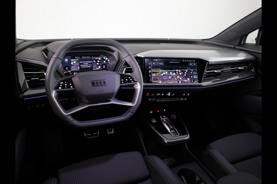 Audi Q4 e-tron 45 quattro S Edition Competition 82 kWh Ambient Light | Achteruitrijcamera | Apple Carplay | Zwart optiek pakket | Adaptive cruise control |
