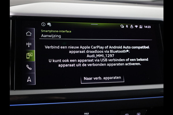 Audi Q4 e-tron 45 quattro S Edition Competition 82 kWh Ambient Light | Achteruitrijcamera | Apple Carplay | Zwart optiek pakket | Adaptive cruise control |