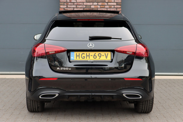 Mercedes-Benz A-Klasse 250 e AMG Line | Facelift | Panoramadak | Memory | HUD | Surround Camera | Advanced Sound System | Keyless Go | Leder | Verwarmd Stuurwiel | Nightpakket | Augemented Reality |