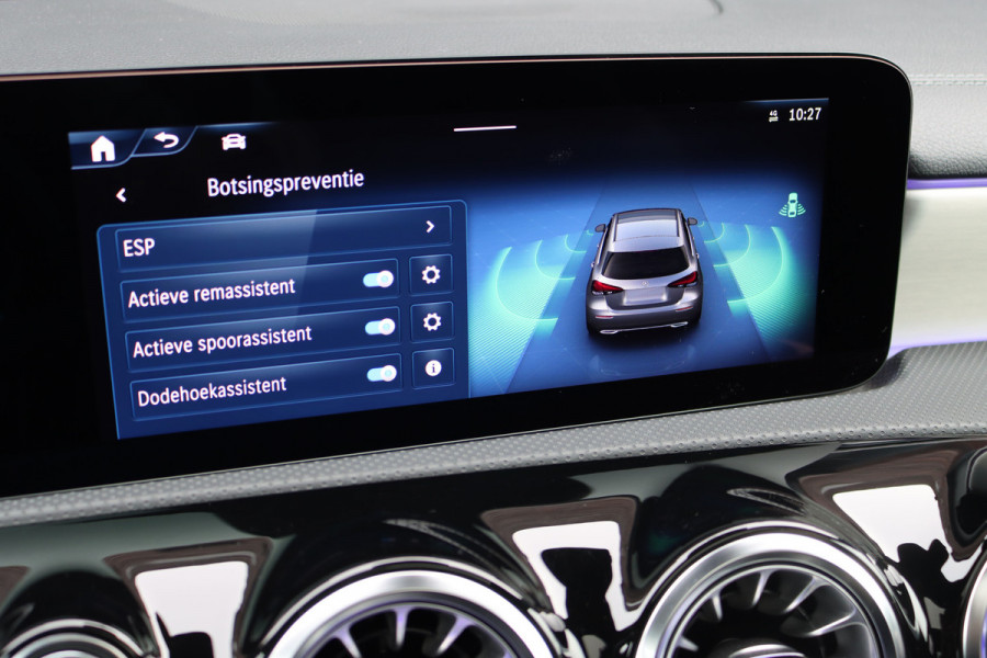 Mercedes-Benz A-Klasse 250 e AMG Line | Facelift | Panoramadak | Memory | HUD | Surround Camera | Advanced Sound System | Keyless Go | Leder | Verwarmd Stuurwiel | Nightpakket | Augemented Reality |