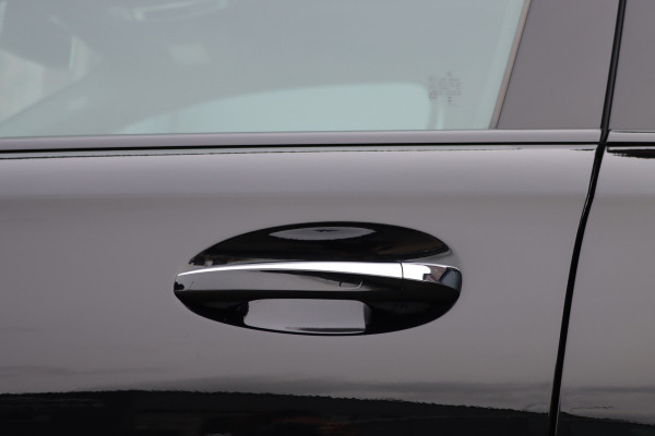 Mercedes-Benz A-Klasse 250 e AMG Line | Facelift | Panoramadak | Memory | HUD | Surround Camera | Advanced Sound System | Keyless Go | Leder | Verwarmd Stuurwiel | Nightpakket | Augemented Reality |