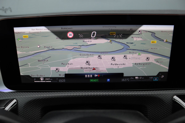 Mercedes-Benz A-Klasse 250 e AMG Line | Facelift | Panoramadak | Memory | HUD | Surround Camera | Advanced Sound System | Keyless Go | Leder | Verwarmd Stuurwiel | Nightpakket | Augemented Reality |