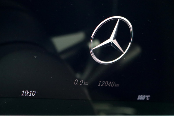 Mercedes-Benz EQE 300 Star Edition AMG 90 kWh | Luchtvering | Achterasbesturing | Distronic+ | Panoramadak | Burmester | Digital Light | Verwarmd Stuurwiel | Trekhaak | Keyless Go |