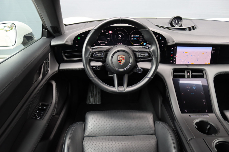 Porsche Taycan Sport Turismo 79 kWh | Achterasbesturing | Luchtvering | Sport-Chrono | ACC | Panoramadak | 18-wegs | BOSE |  Memory | Surround Camera | Verwarmd Stuurwiel |