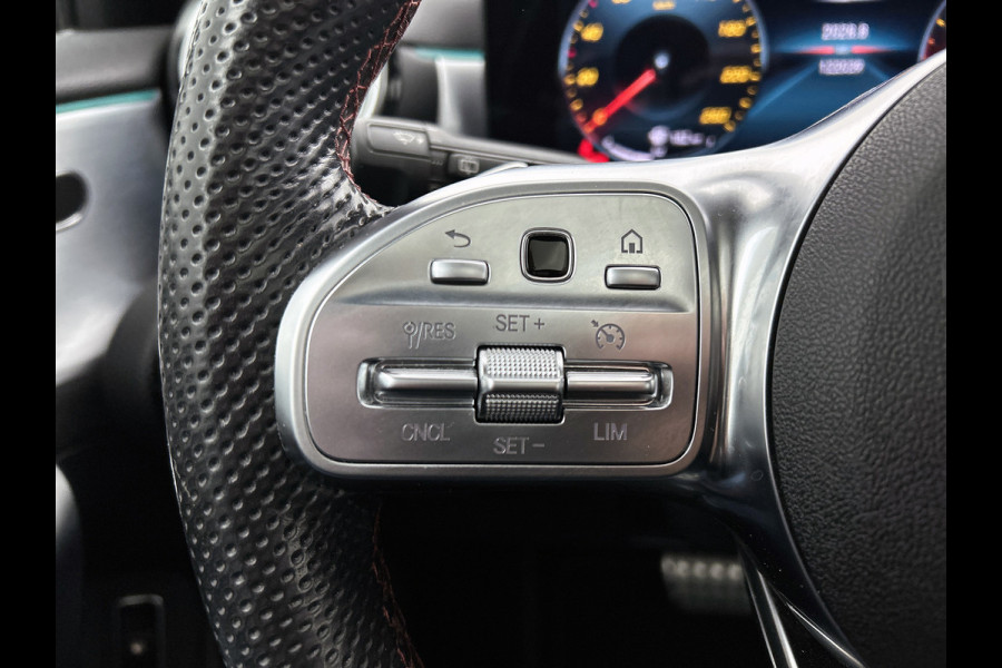 Mercedes-Benz A-Klasse 250 e Business Solution AMG Limited VOL! (NL-auto, Goed OnderH, Panorama, SfeerV, Elektrische stoelen, Etc)