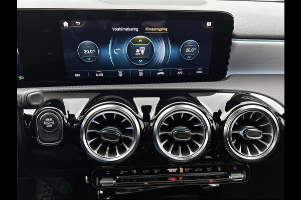 Mercedes-Benz A-Klasse 250 e Business Solution AMG Limited VOL! (NL-auto, Goed OnderH, Panorama, SfeerV, Elektrische stoelen, Etc)