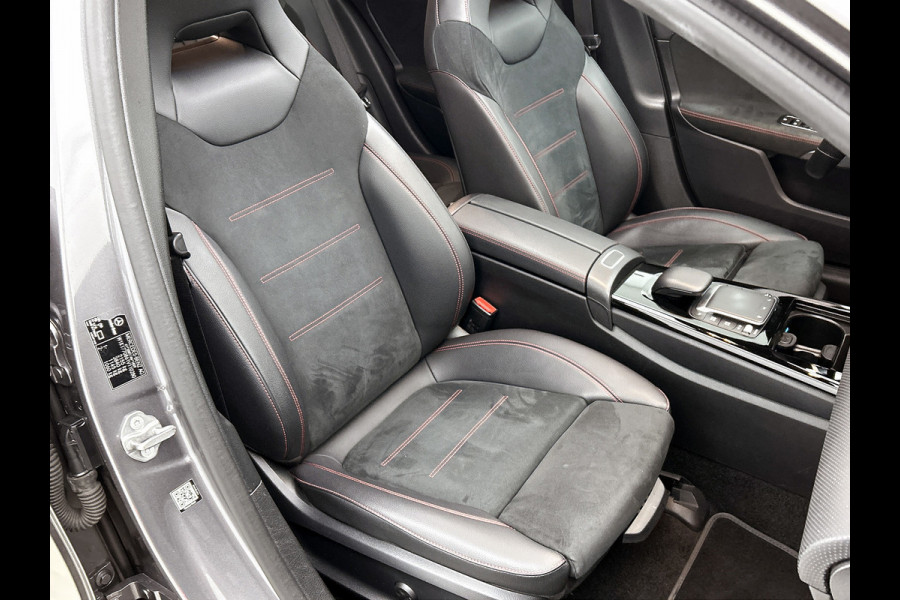 Mercedes-Benz A-Klasse 250 e Business Solution AMG Limited VOL! (NL-auto, Goed OnderH, Panorama, SfeerV, Elektrische stoelen, Etc)