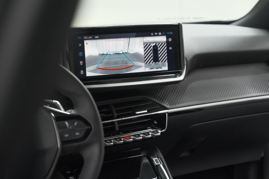 Peugeot 2008 PureTech 130 EAT8 Allure | Allseason banden | 360 Camera | Dodehoekdetectie | Apple Carplay | Stoelverwarming