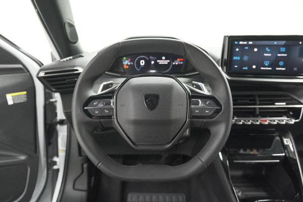 Peugeot 2008 PureTech 130 EAT8 Allure | Allseason banden | 360 Camera | Dodehoekdetectie | Apple Carplay | Stoelverwarming