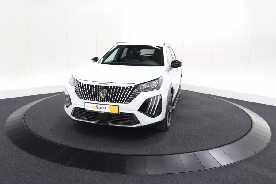 Peugeot 2008 PureTech 130 EAT8 Allure | Allseason banden | 360 Camera | Dodehoekdetectie | Apple Carplay | Stoelverwarming