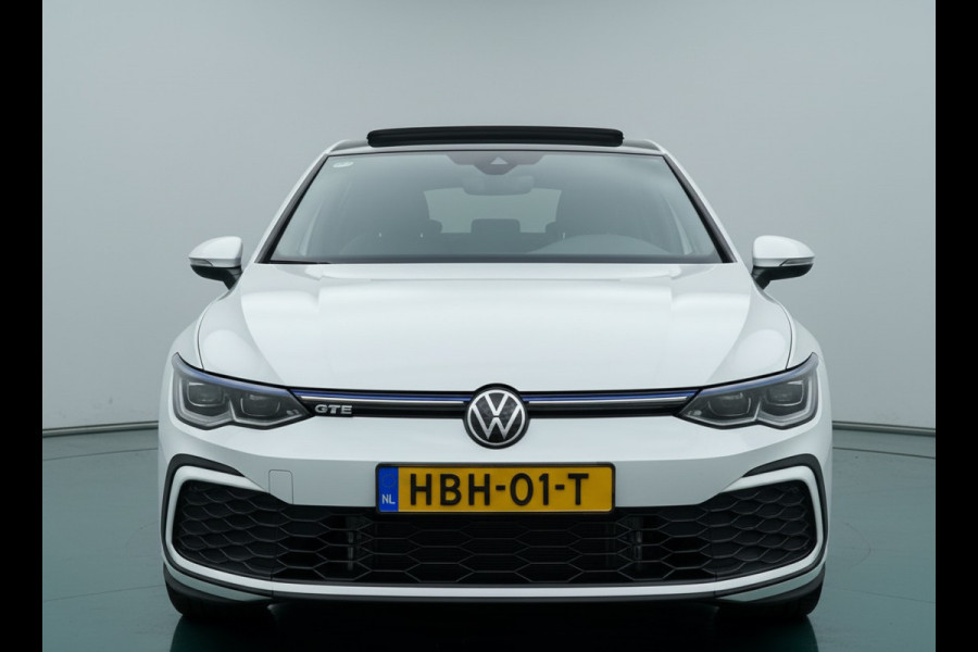 Volkswagen Golf GTE 245PK HYBRID SPORT TREKHAAK/CAMERA/IQ-LIGHT/PANORAMADAK