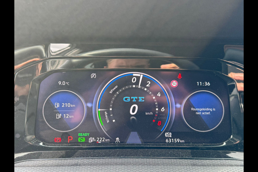 Volkswagen Golf GTE 245PK HYBRID SPORT TREKHAAK/CAMERA/IQ-LIGHT/PANORAMADAK