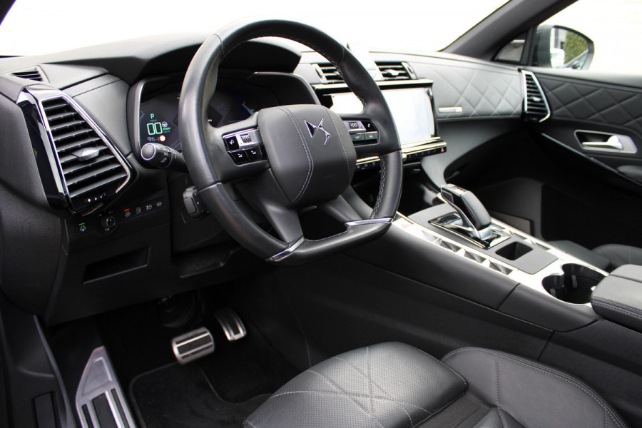 DS 7 Crossback E-Tense 4x4 300PK Rivoli | Full Options | Massage | Panoramadak | Trekhaak | Leder | Nachtzicht