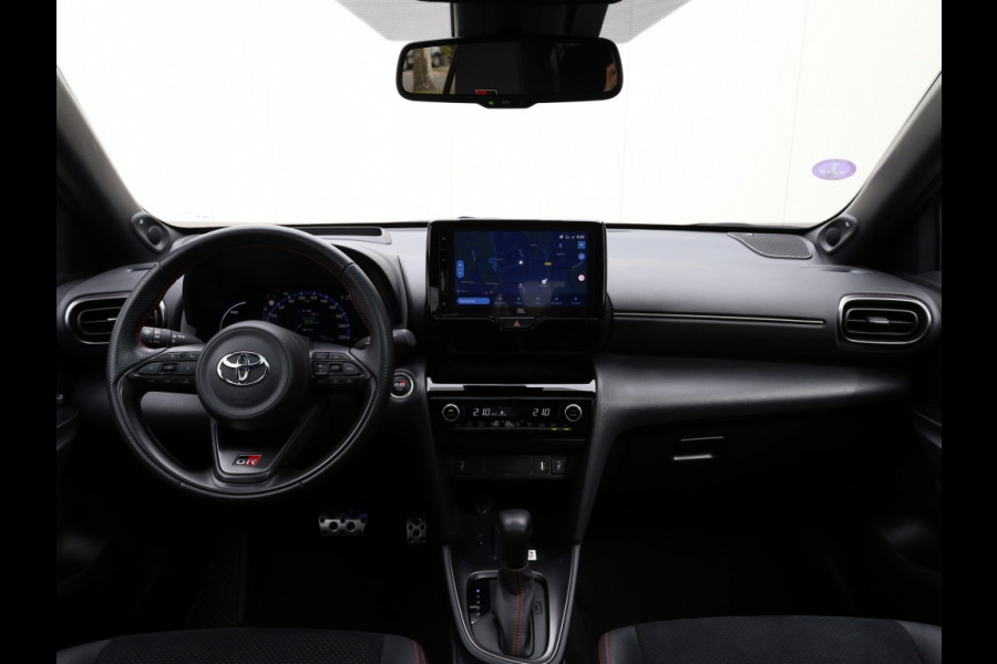 Toyota Yaris Cross 1.5 Hybrid GR Sport | Panoramadak | JBL Audio | Head-Up