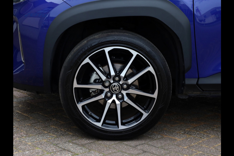 Toyota Yaris Cross 1.5 Hyb 130 GR SPORT | Head Up | Leder/Alcantara | Dodehoek