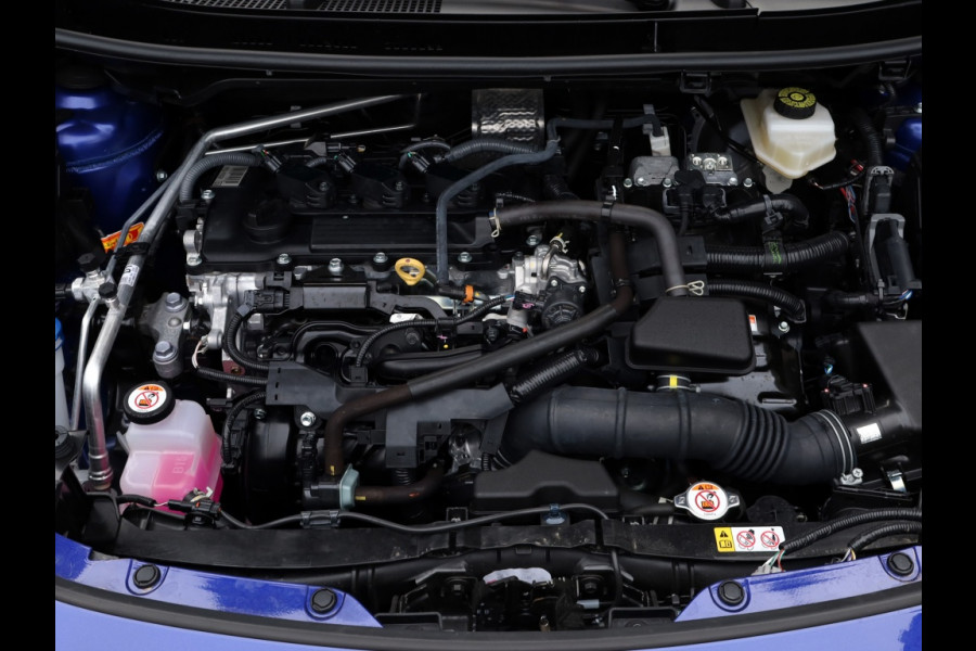 Toyota Yaris Cross 1.5 Hyb 130 GR SPORT | Head Up | Leder/Alcantara | Dodehoek