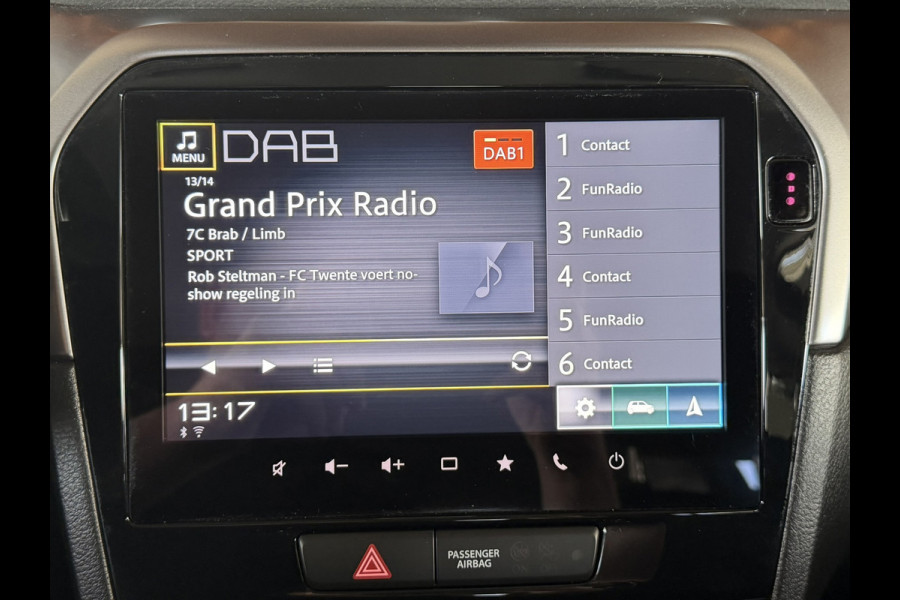 Suzuki Vitara 1.5 Hybrid Automaat Adapt Cruise Clima Stoelverwarming Camera + Sensoren Dab+ Carplay Full led