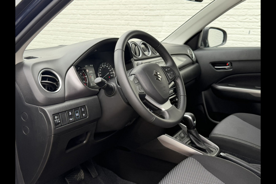 Suzuki Vitara 1.5 Hybrid Automaat Adapt Cruise Clima Stoelverwarming Camera + Sensoren Dab+ Carplay Full led