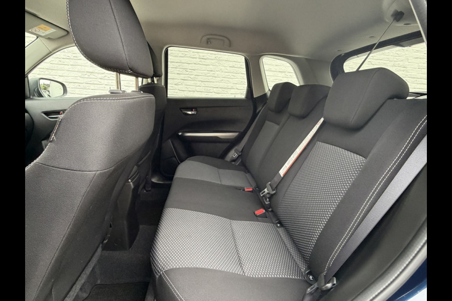 Suzuki Vitara 1.5 Hybrid Automaat Adapt Cruise Clima Stoelverwarming Camera + Sensoren Dab+ Carplay Full led