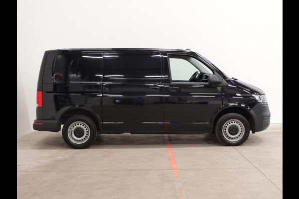 Volkswagen Transporter 110PK L1H1 Airco Cruise Control Trekhaak Camera Apple Carplay/Android Auto