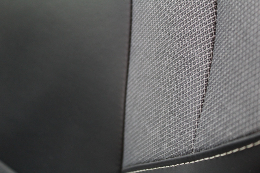 Volvo XC60 2.0 T8 Plug-in hybrid AWD Plus Black Edition Elek. Trekhaak | 360 Camera | Panorama dak | Getint glas