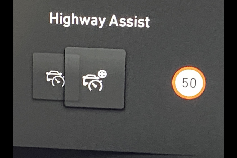 Lynk & Co 01 1.5 Panoramadak / Apple carplay android / 360 Camera / gelaagd glas