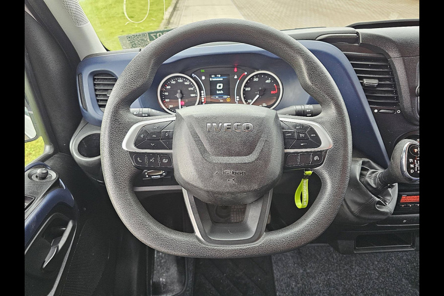 Iveco Daily 35C18 3.0L L4H2 Dubbellucht Automaat Navi Clima Trekhaak