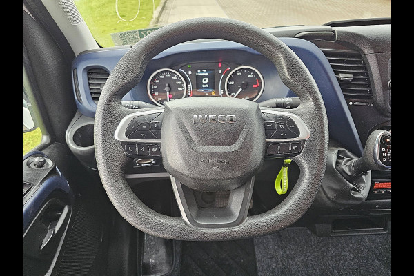 Iveco Daily 35C18 3.0L L4H2 Dubbellucht Automaat Navi Clima Trekhaak