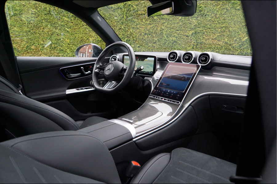 Mercedes-Benz GLC GLC 400 e 4MATIC AMG Line | Burmester Panorama Trekhaak Keyless Digital Winter