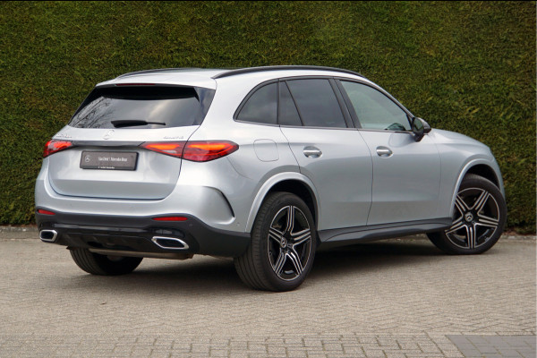 Mercedes-Benz GLC GLC 400 e 4MATIC AMG Line | Burmester Panorama Trekhaak Keyless Digital Winter