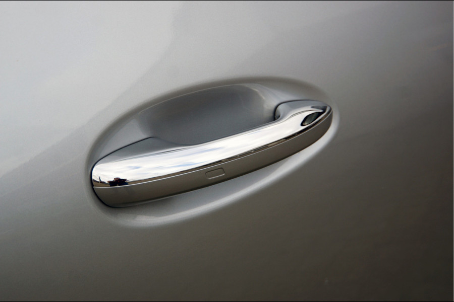 Mercedes-Benz GLC GLC 400 e 4MATIC AMG Line | Burmester Panorama Trekhaak Keyless Digital Winter