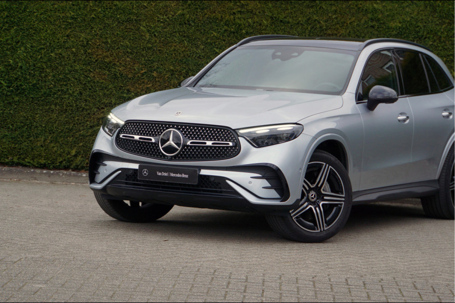 Mercedes-Benz GLC GLC 400 e 4MATIC AMG Line | Burmester Panorama Trekhaak Keyless Digital Winter