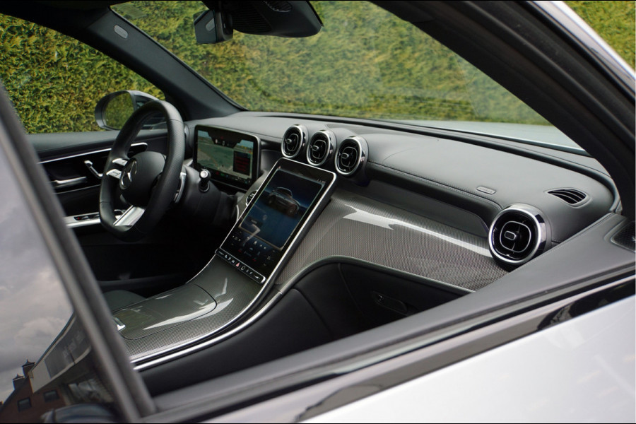 Mercedes-Benz GLC GLC 400 e 4MATIC AMG Line | Burmester Panorama Trekhaak Keyless Digital Winter