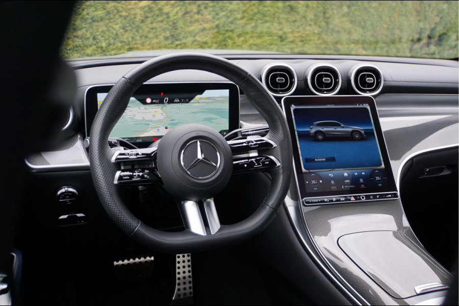 Mercedes-Benz GLC GLC 400 e 4MATIC AMG Line | Burmester Panorama Trekhaak Keyless Digital Winter